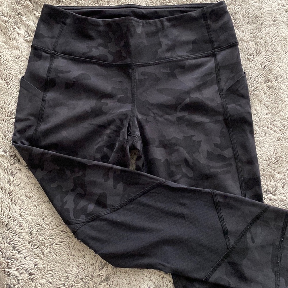 Lulu lemon high rise dark camo leggings